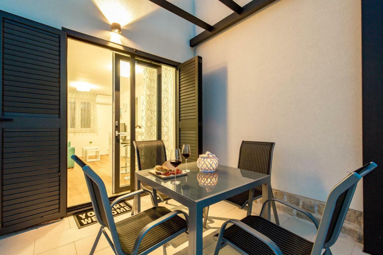 Luxury Apartment Joo & Joo Murter Zewnętrze zdjęcie