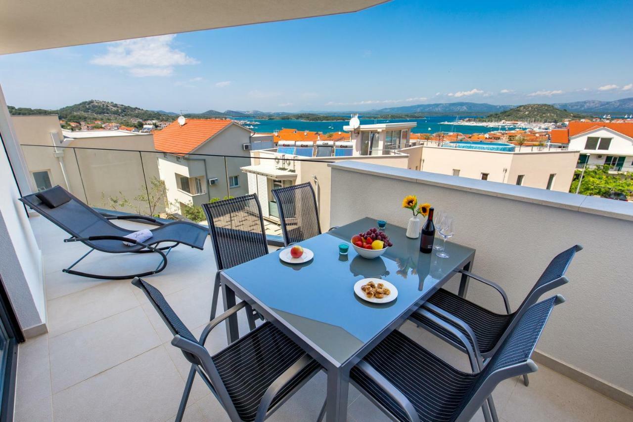 Luxury Apartment Joo & Joo Murter Zewnętrze zdjęcie