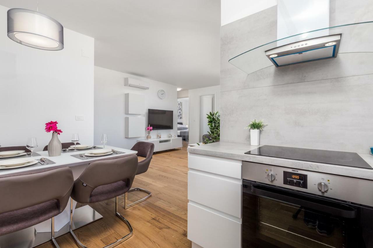 Luxury Apartment Joo & Joo Murter Zewnętrze zdjęcie