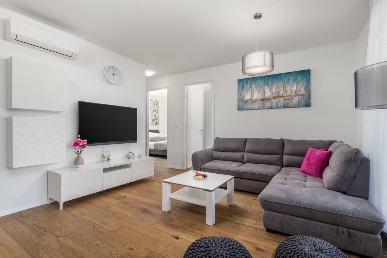 Luxury Apartment Joo & Joo Murter Zewnętrze zdjęcie