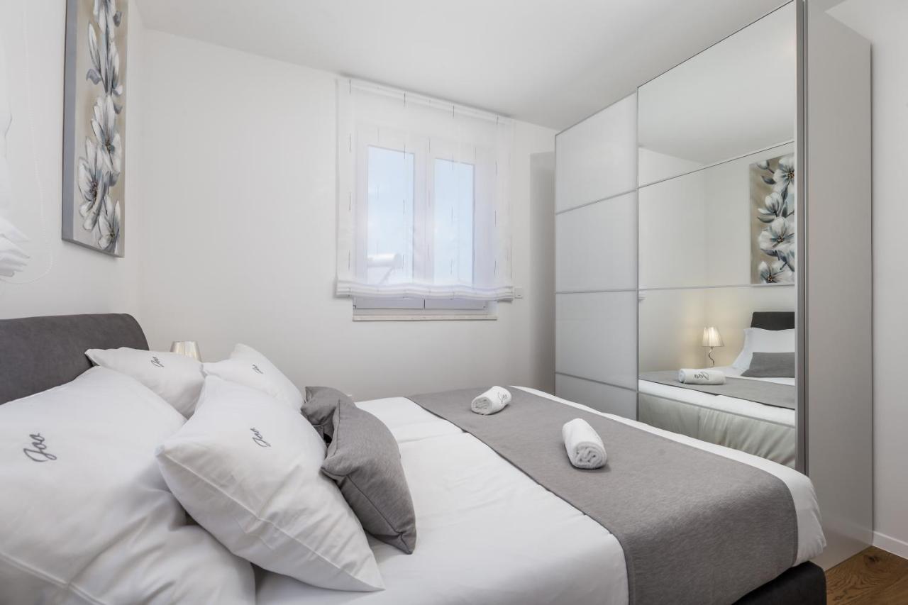 Luxury Apartment Joo & Joo Murter Zewnętrze zdjęcie